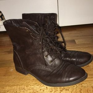Brown boots